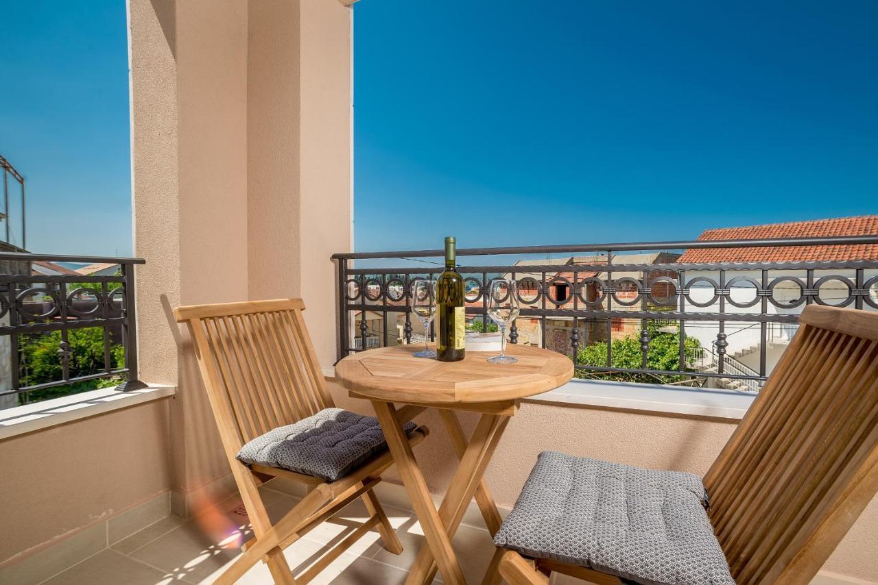Luxury Apartments Ivanovic Tivat Kültér fotó