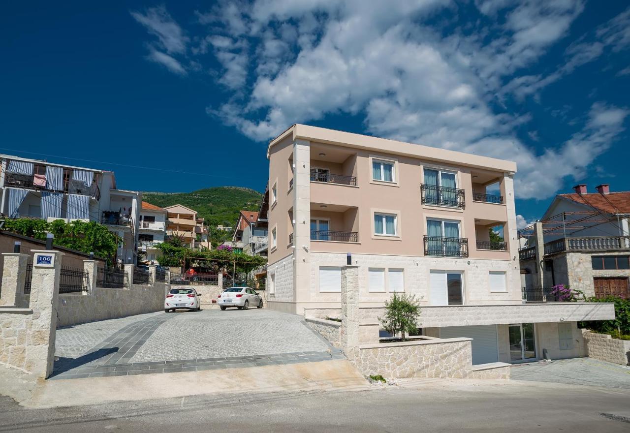 Luxury Apartments Ivanovic Tivat Kültér fotó