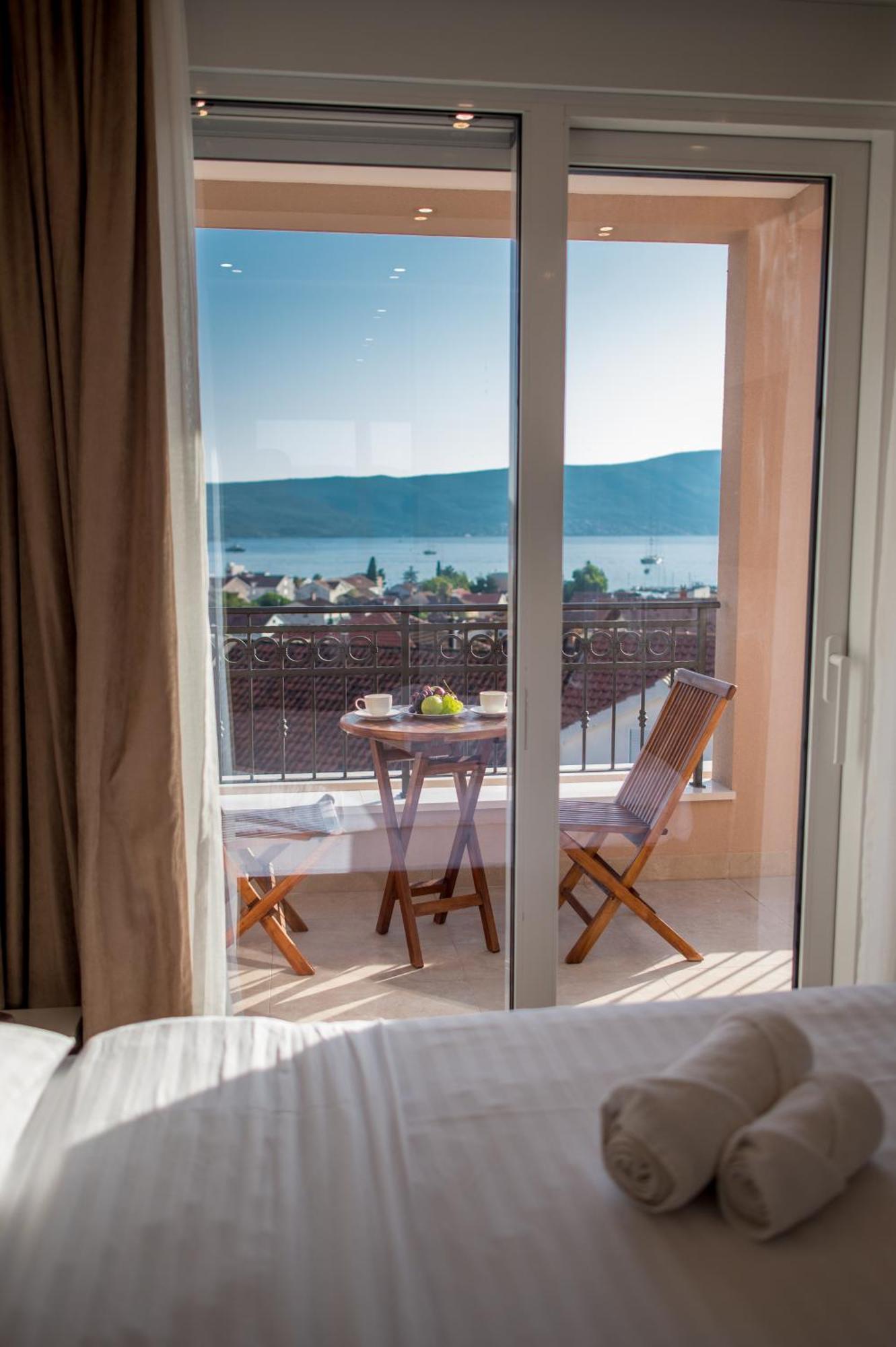 Luxury Apartments Ivanovic Tivat Kültér fotó