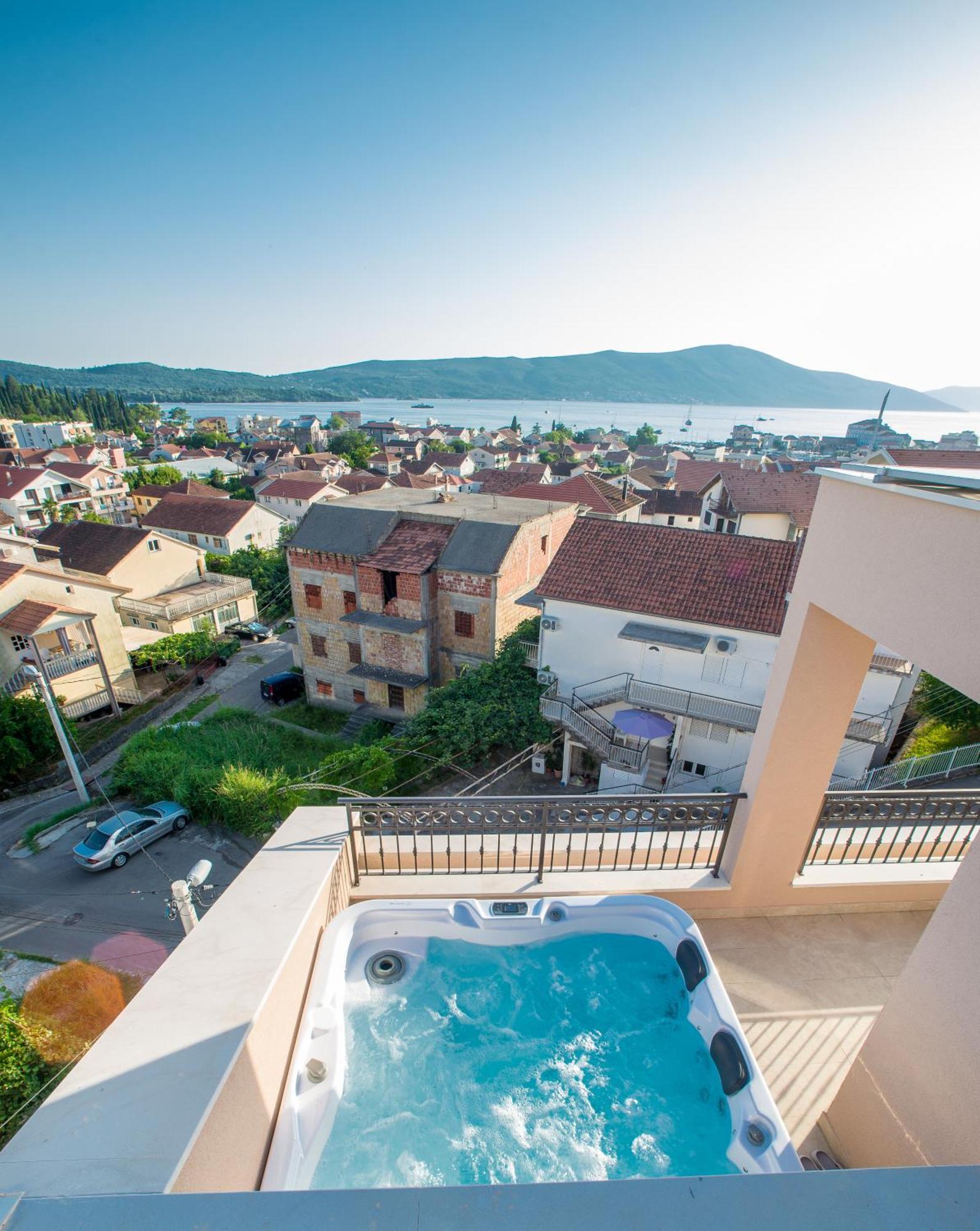 Luxury Apartments Ivanovic Tivat Kültér fotó